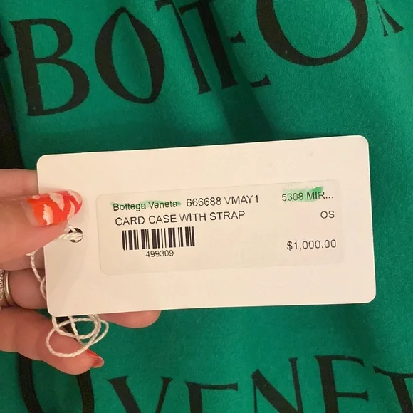 Bottega Veneta Mini Intreccio crossbody bag in color “Mirth Washed” - Picture 6 of 6